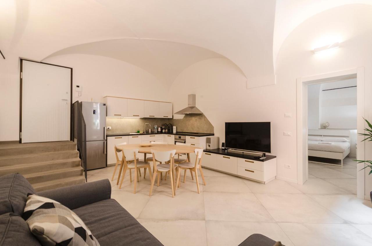 Cartoleria Suite: Spazioso, Moderno E Centrale Bologna Bagian luar foto