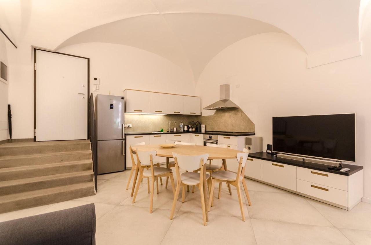 Cartoleria Suite: Spazioso, Moderno E Centrale Bologna Bagian luar foto