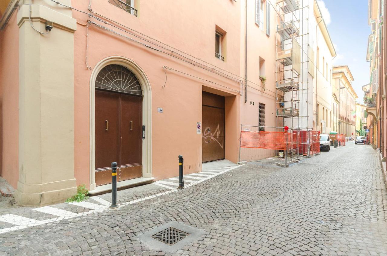 Cartoleria Suite: Spazioso, Moderno E Centrale Bologna Bagian luar foto