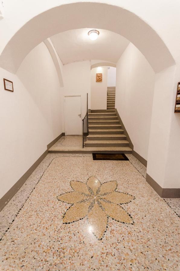 Cartoleria Suite: Spazioso, Moderno E Centrale Bologna Bagian luar foto